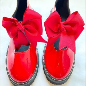 NWOT Bright Red Patent Mary Jane Women’s Shoes